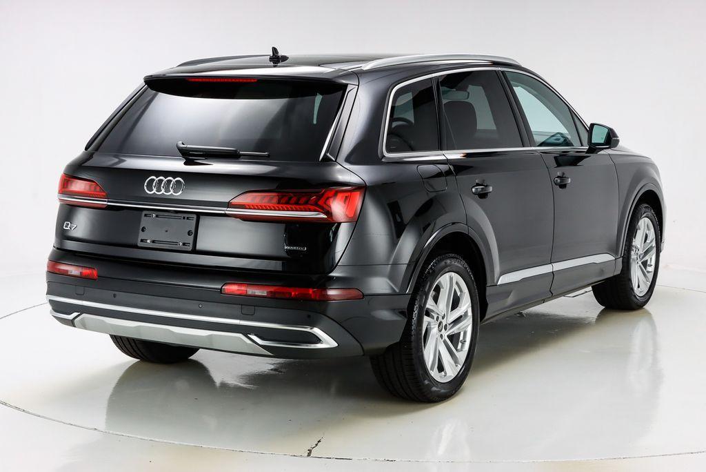 used 2023 Audi Q7 car, priced at $52,645