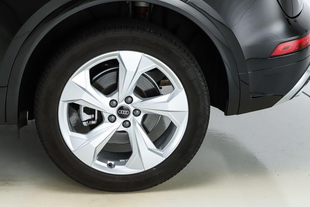 used 2025 Audi Q5 car, priced at $46,887