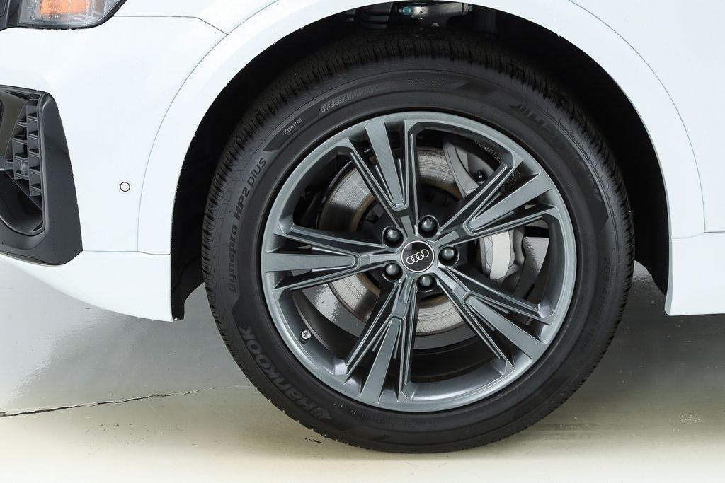 new 2026 Audi Q8 car, priced at $81,200