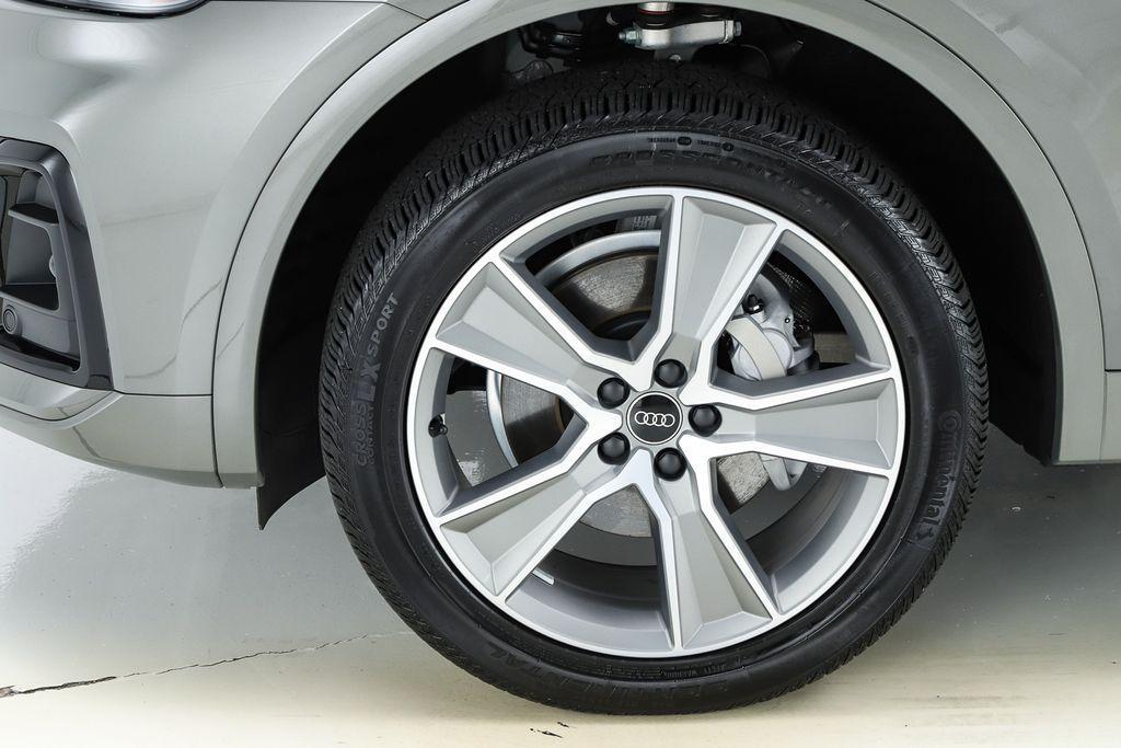 used 2025 Audi Q5 car, priced at $41,633