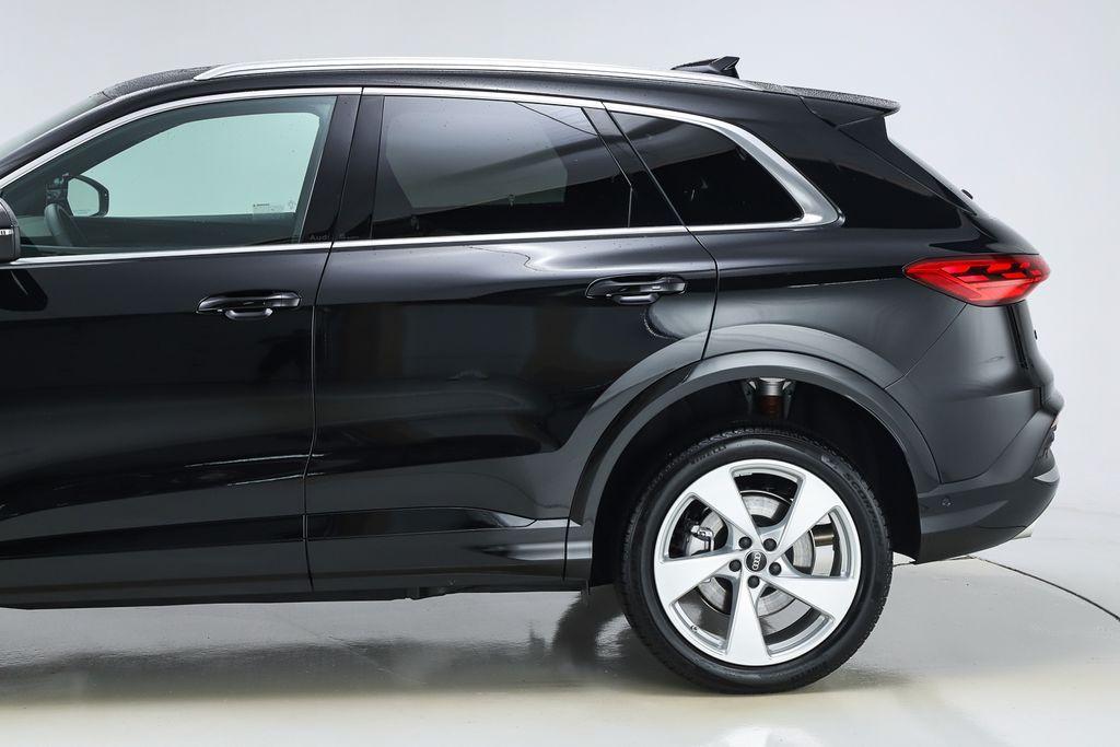 new 2025 Audi Q5 car, priced at $61,390