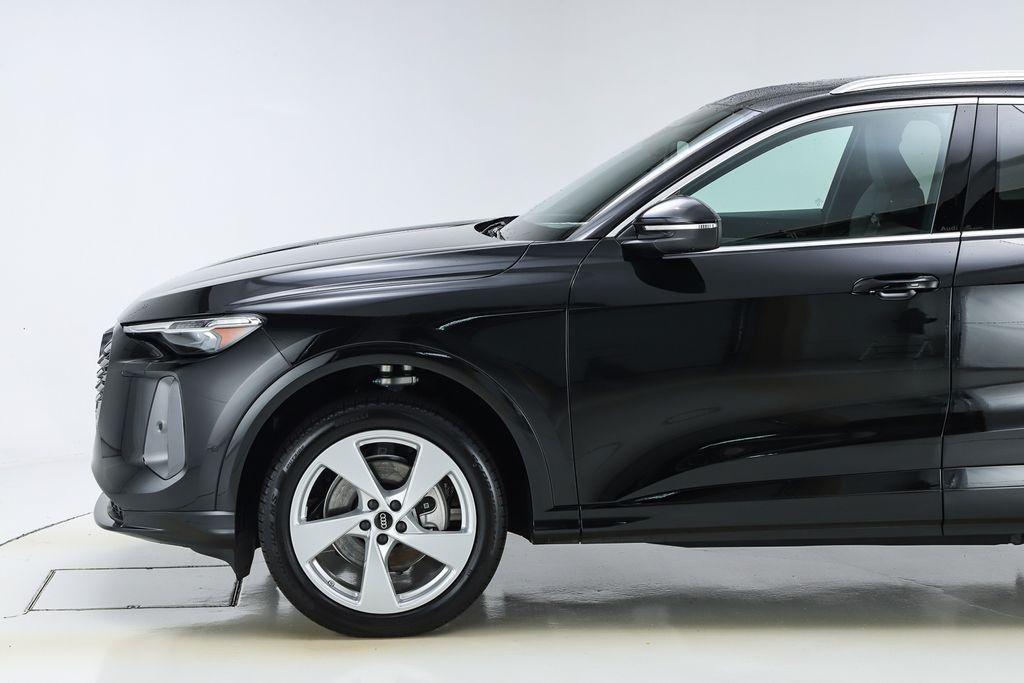 new 2025 Audi Q5 car, priced at $61,390