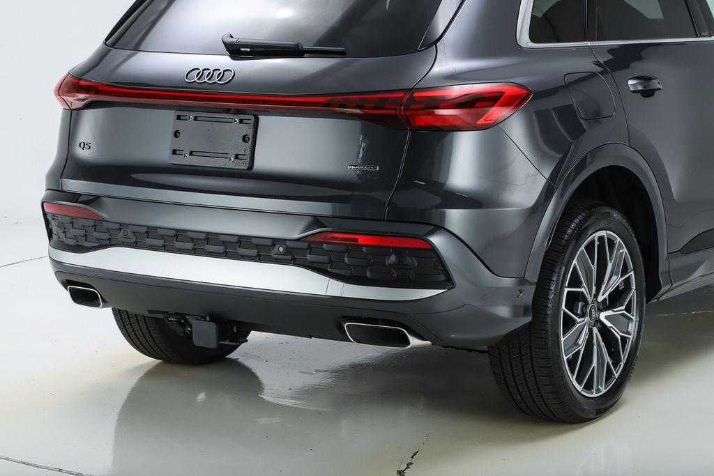 new 2025 Audi Q5 car, priced at $61,950
