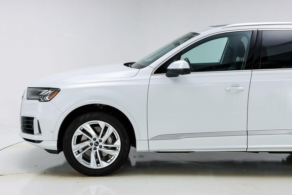 used 2024 Audi Q7 car, priced at $53,280