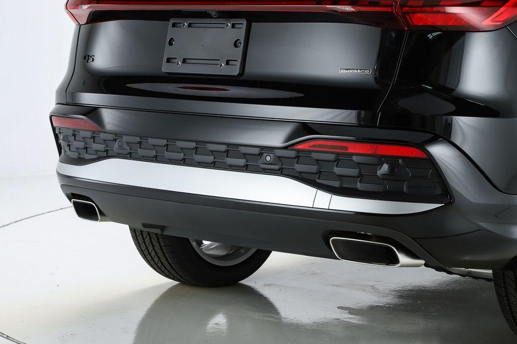 new 2025 Audi Q5 car, priced at $61,300