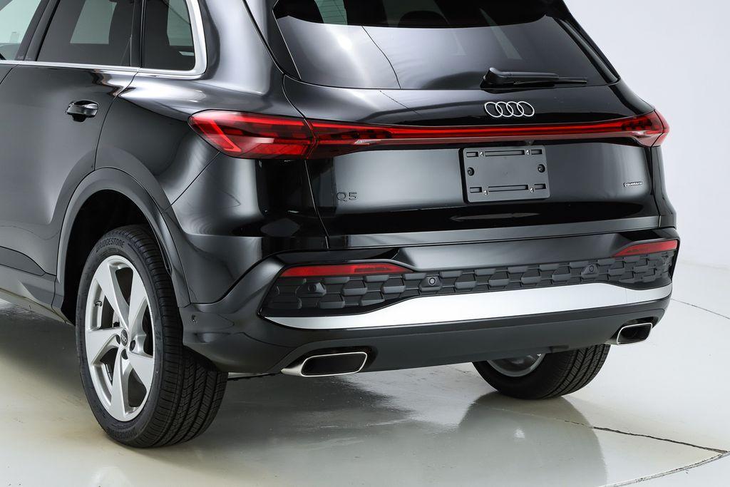 new 2025 Audi Q5 car, priced at $61,300