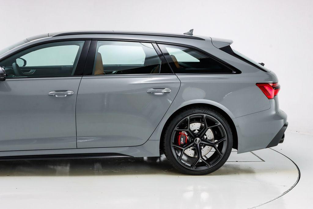 new 2025 Audi RS 6 Avant car, priced at $148,295