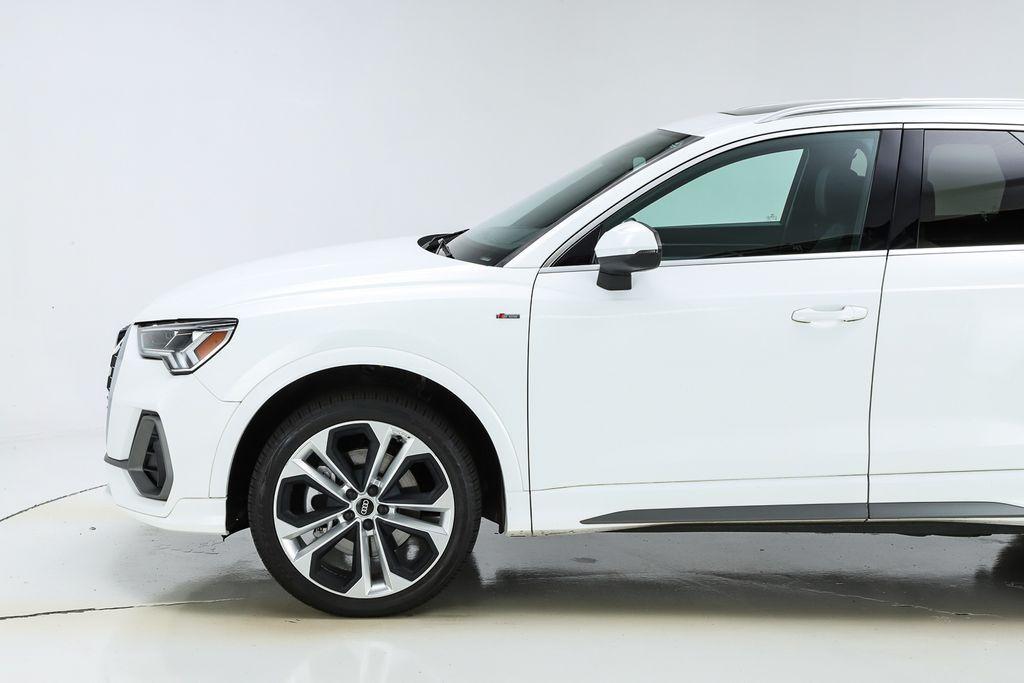 used 2021 Audi Q3 car, priced at $21,257