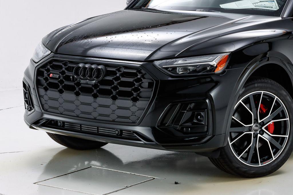 new 2025 Audi SQ5 car, priced at $68,340