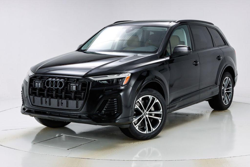 new 2025 Audi Q7 car, priced at $71,455