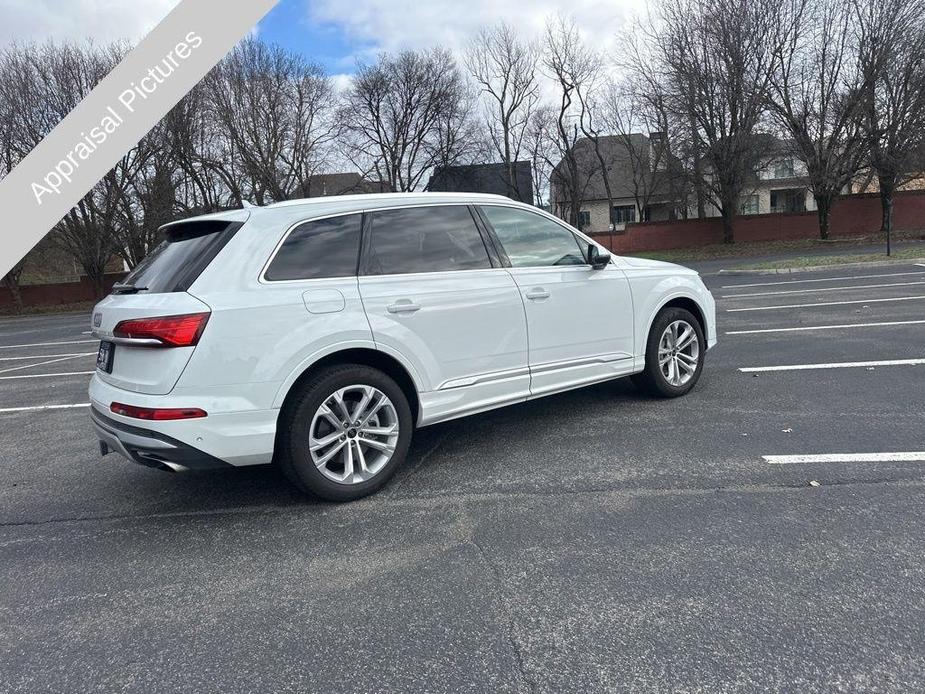 used 2025 Audi Q7 car, priced at $57,265