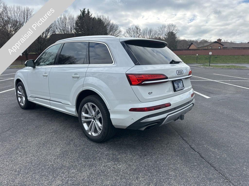 used 2025 Audi Q7 car, priced at $57,265