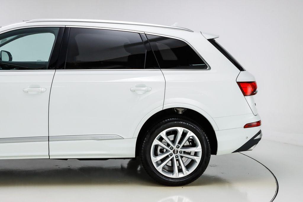 used 2025 Audi Q7 car, priced at $56,829