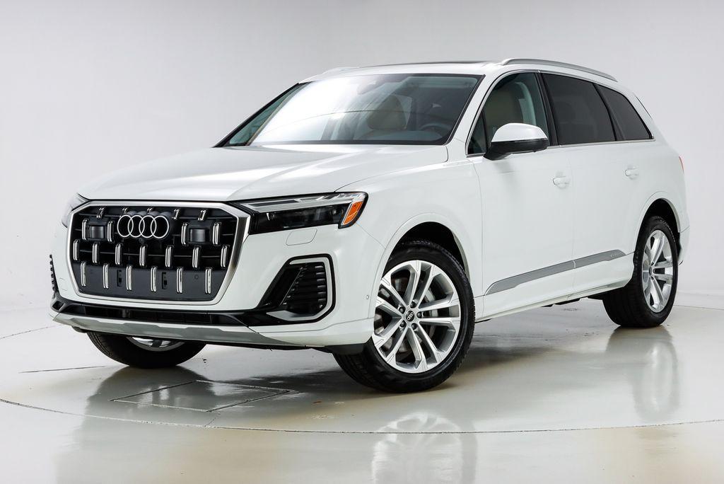 used 2025 Audi Q7 car, priced at $56,829