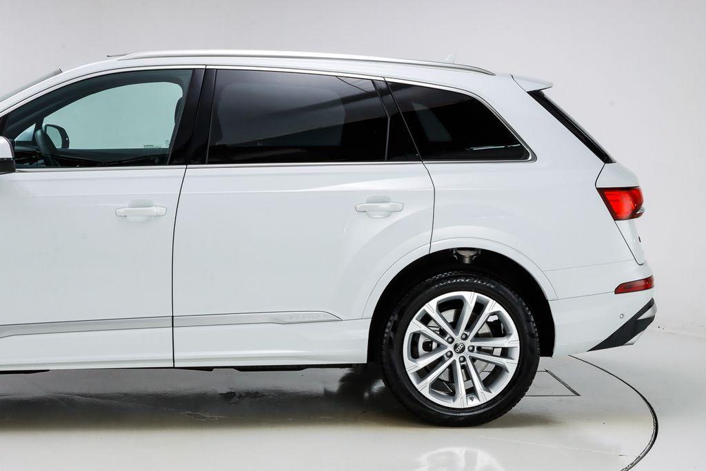 used 2025 Audi Q7 car, priced at $56,534