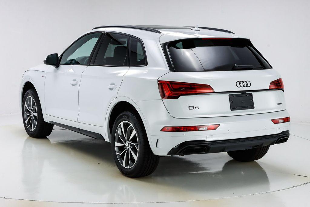 new 2024 Audi Q5 car, priced at $53,090