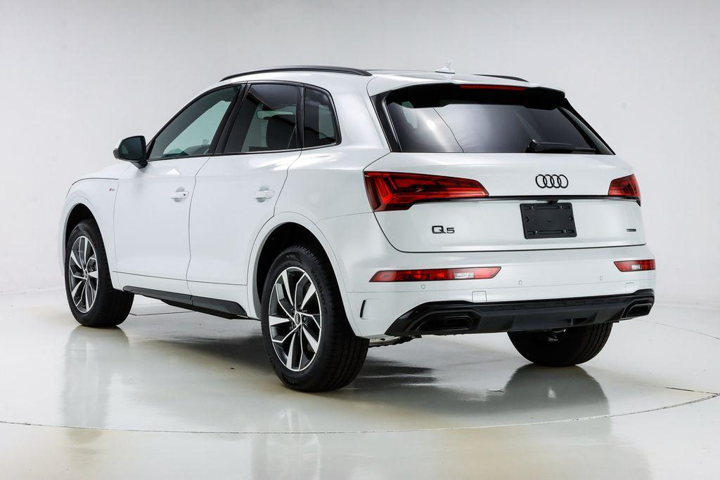 new 2024 Audi Q5 car, priced at $53,090