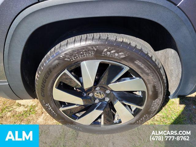 used 2025 Volkswagen Atlas Cross Sport car, priced at $31,720