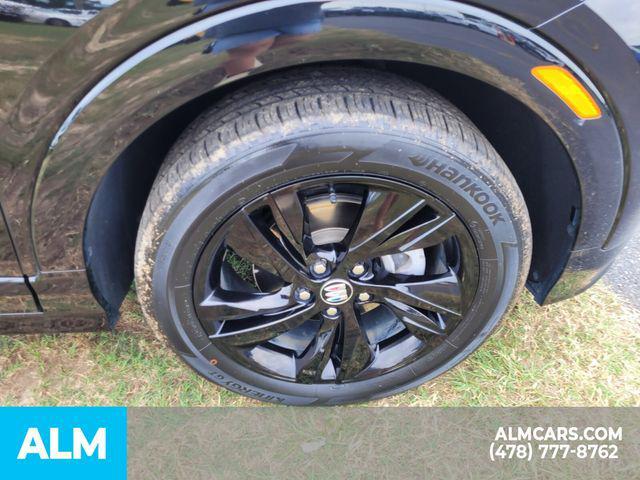 used 2024 Buick Encore GX car, priced at $19,420