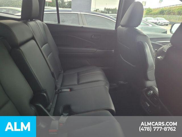 used 2022 Honda Pilot car, priced at $28,520