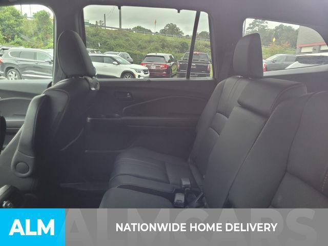 used 2022 Honda Pilot car, priced at $28,520