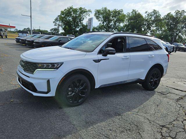 used 2022 Kia Sorento car, priced at $30,520