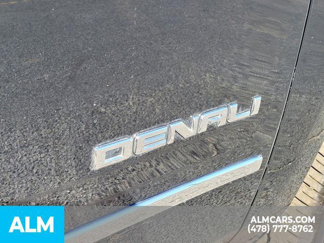 used 2020 GMC Yukon XL car, priced at $36,220