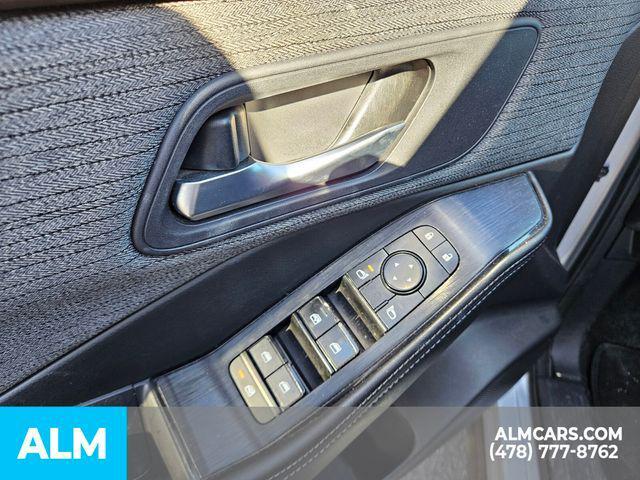 used 2022 Nissan Rogue car, priced at $17,460