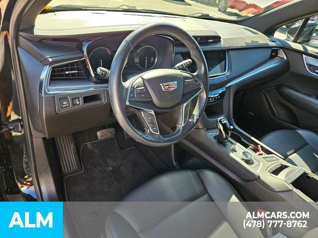 used 2022 Cadillac XT5 car, priced at $24,920