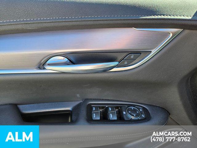 used 2022 Cadillac XT5 car, priced at $24,920