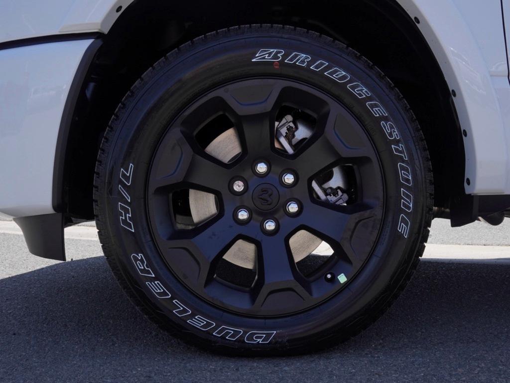 new 2025 Ram 1500 car, priced at $45,843