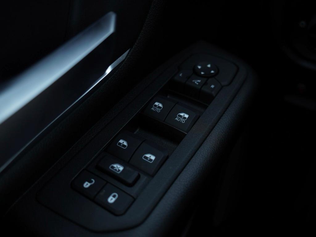 new 2025 Ram 1500 car, priced at $46,042