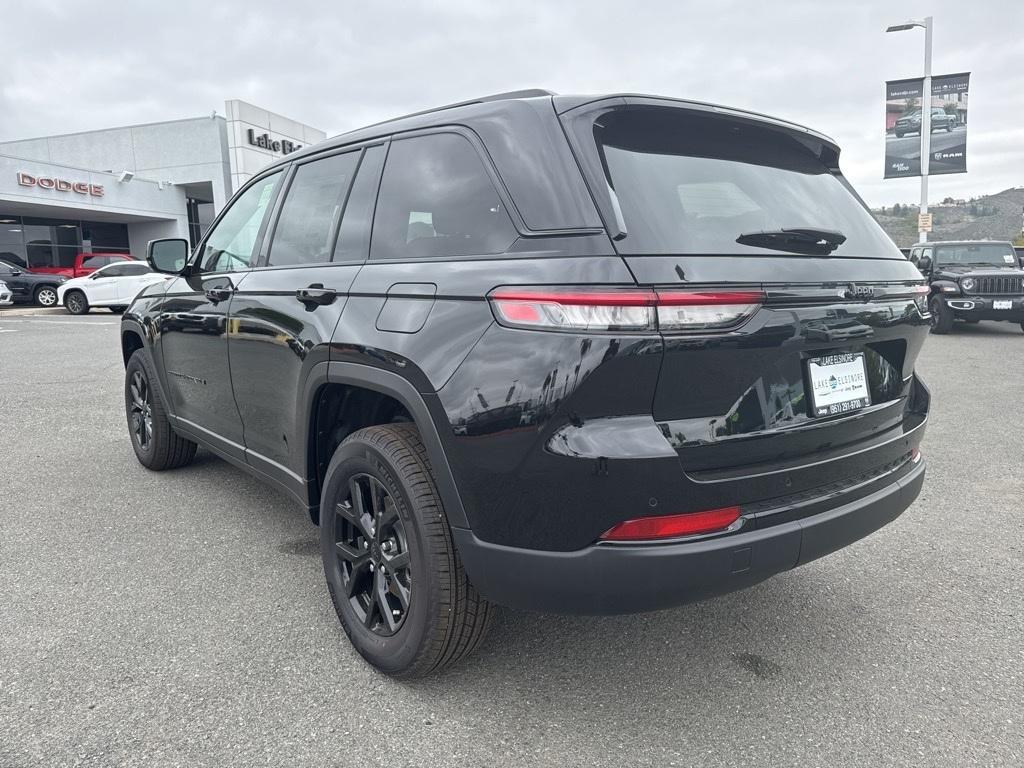 new 2025 Jeep Grand Cherokee car, priced at $36,451