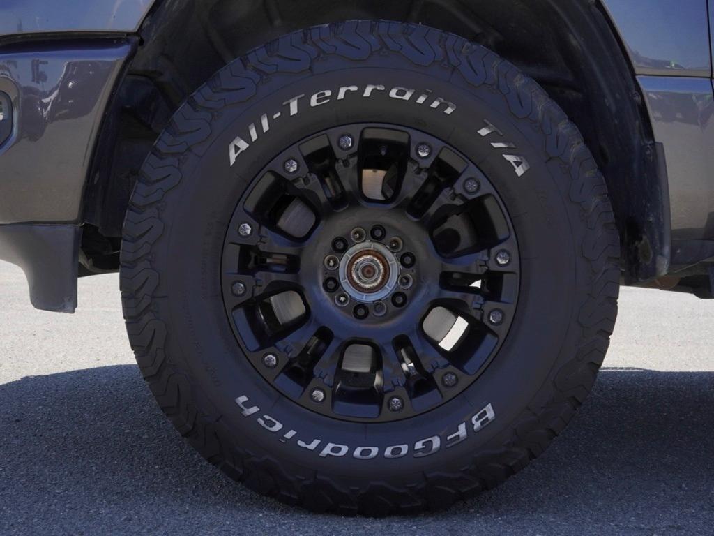 used 2021 Ram 1500 car, priced at $30,212