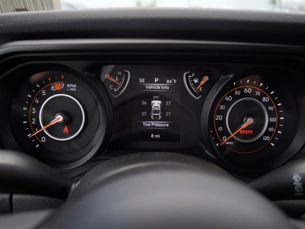 new 2025 Jeep Wrangler car, priced at $34,579