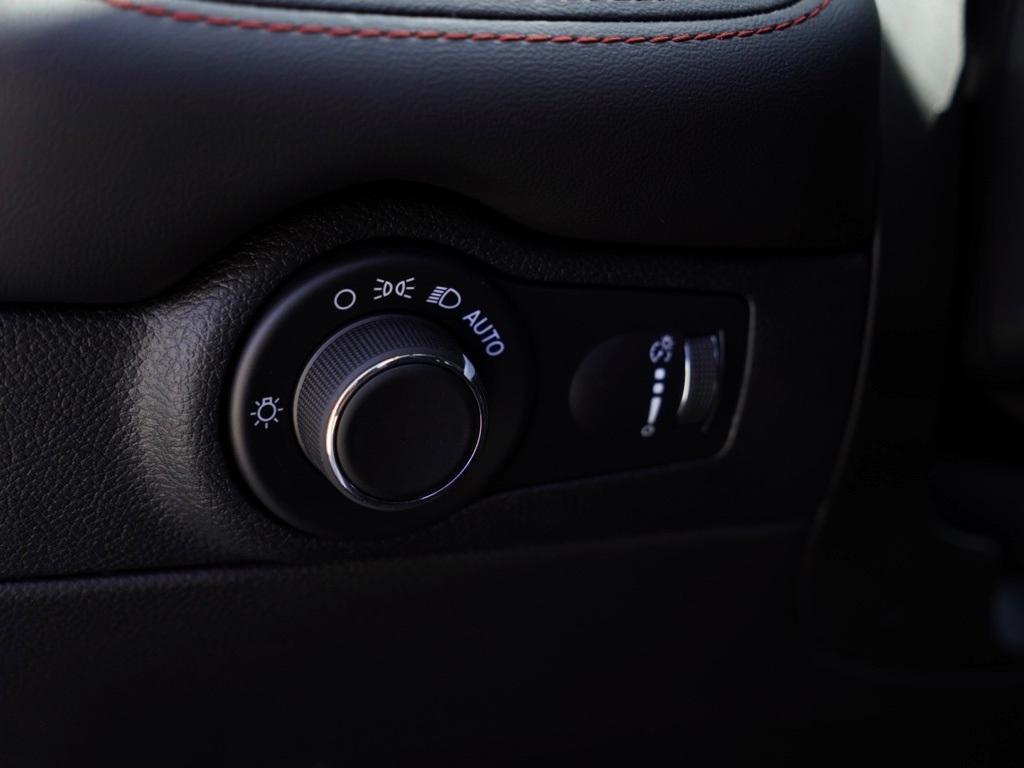 new 2024 Dodge Durango car, priced at $40,042