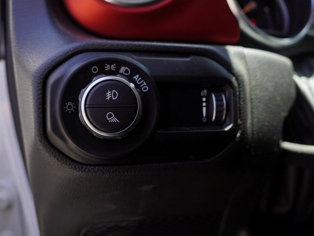 used 2023 Jeep Gladiator car, priced at $43,594