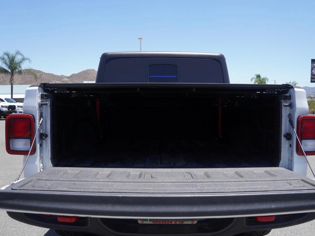 used 2023 Jeep Gladiator car, priced at $43,594