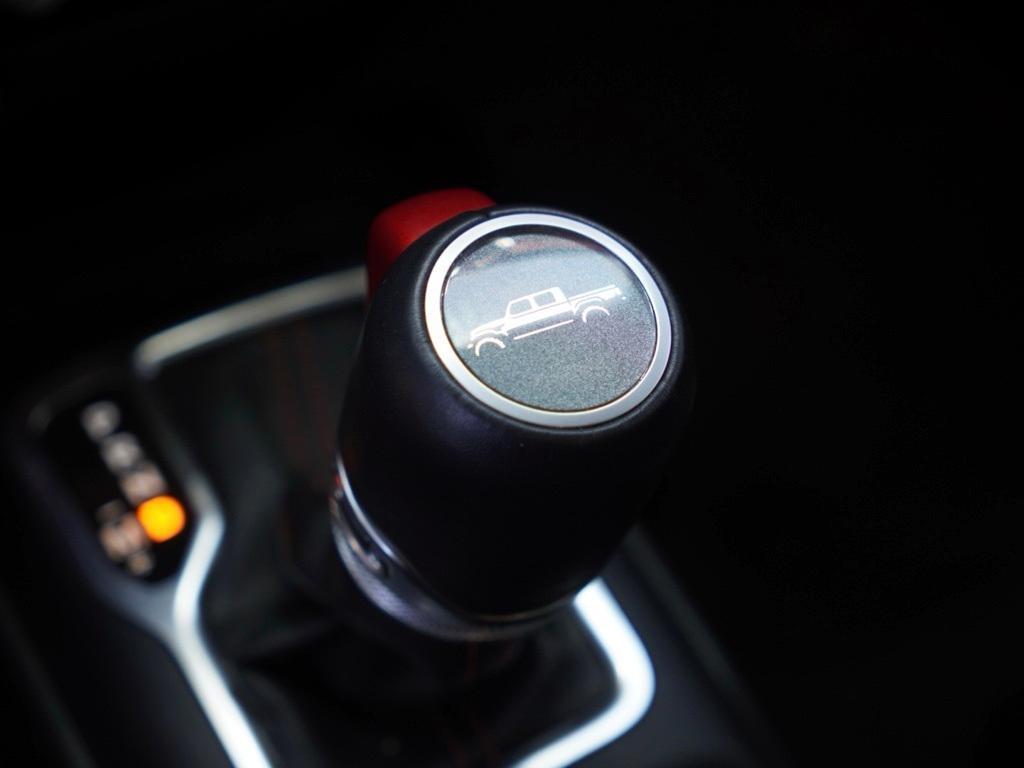 used 2023 Jeep Gladiator car, priced at $43,594