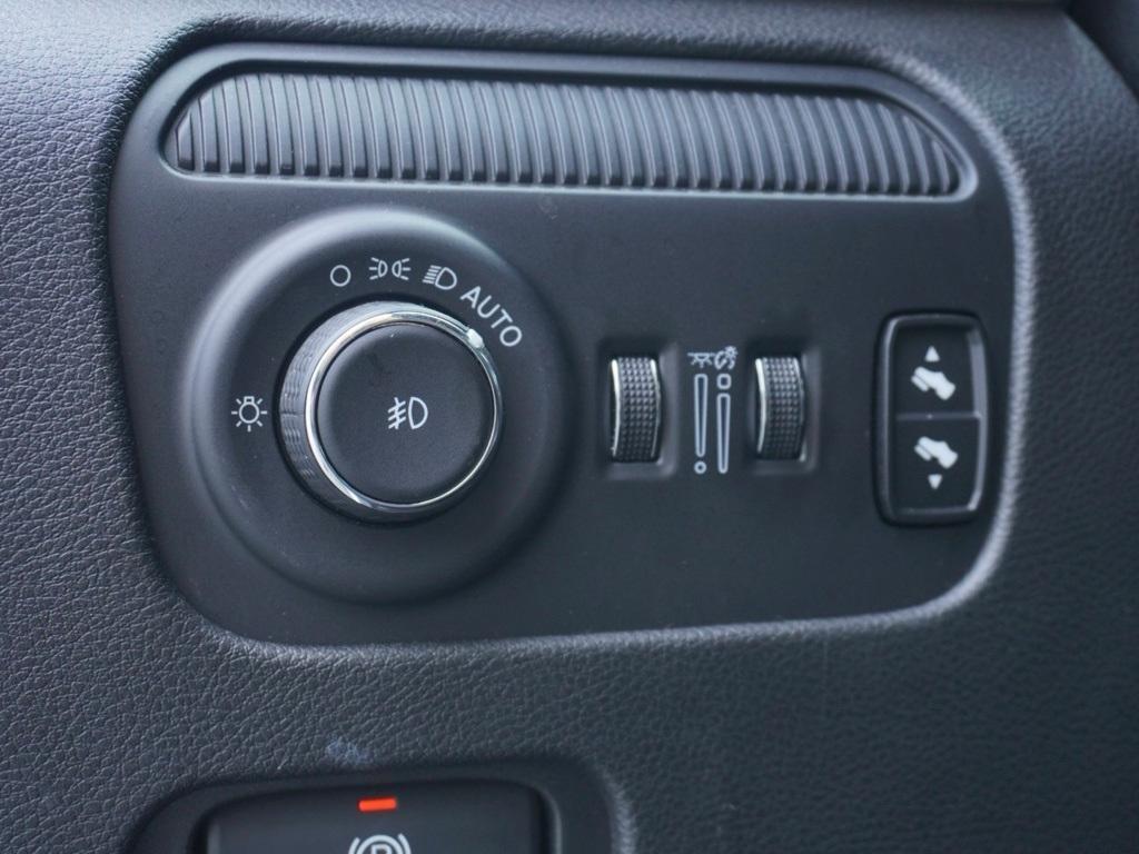 used 2024 Jeep Wagoneer car, priced at $37,851