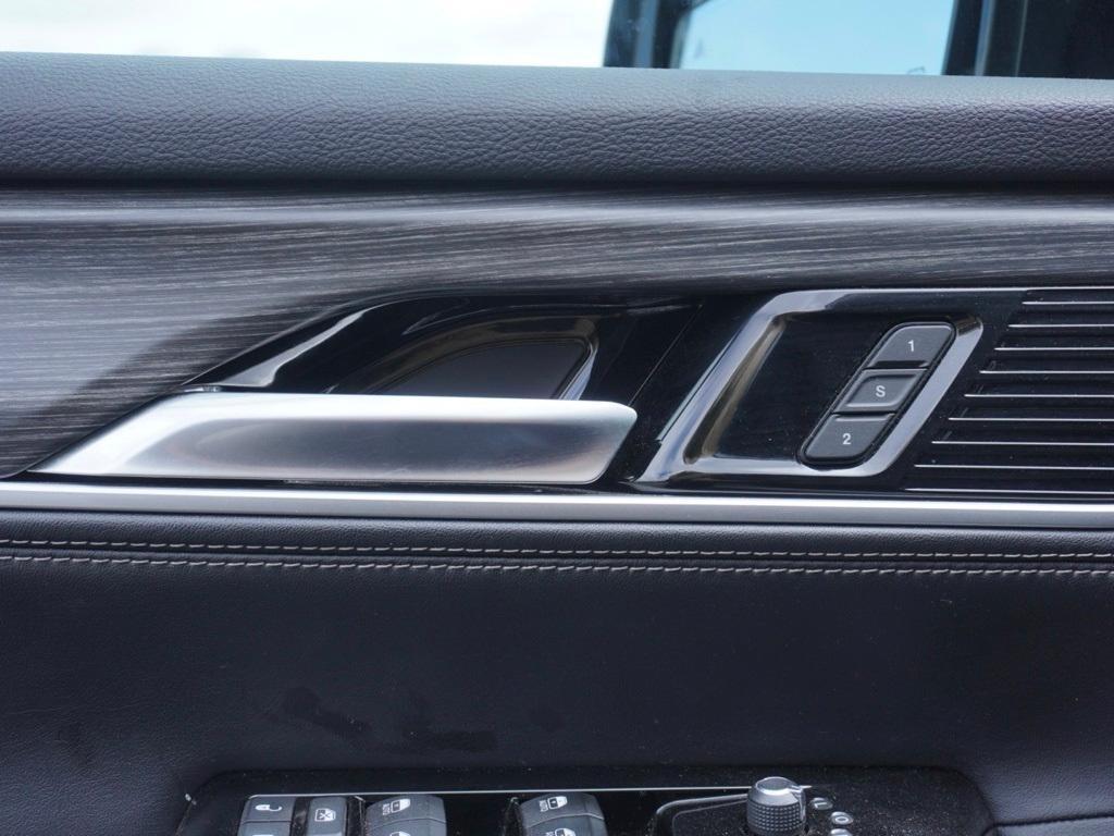 used 2024 Jeep Wagoneer car, priced at $37,851