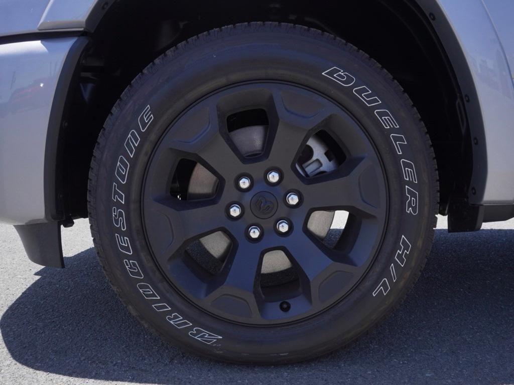 new 2025 Ram 1500 car, priced at $32,909