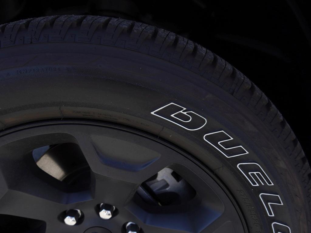 new 2025 Ram 1500 car, priced at $32,909