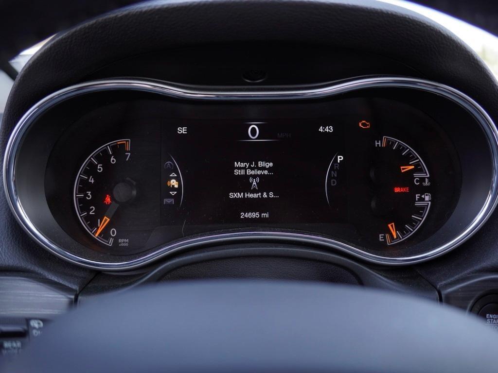 used 2021 Jeep Grand Cherokee car, priced at $32,200