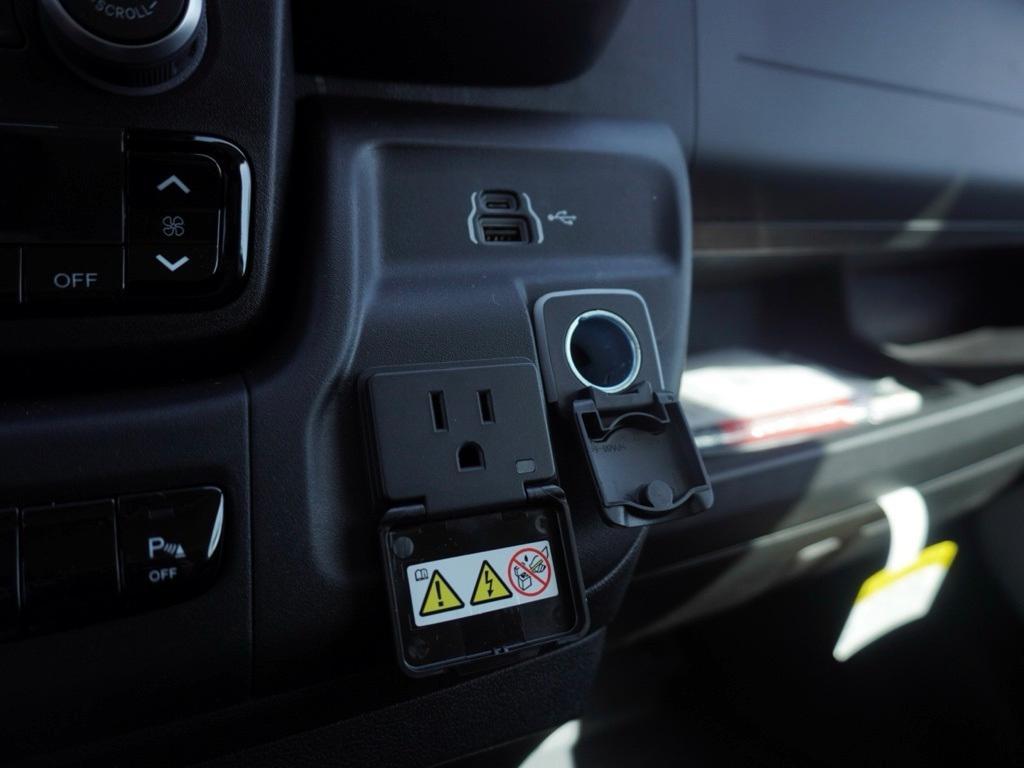 new 2025 Ram ProMaster 1500 car, priced at $42,927