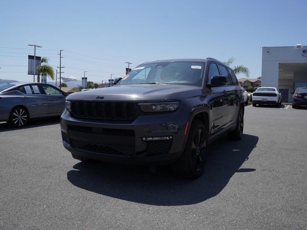 used 2023 Jeep Grand Cherokee L car, priced at $30,995