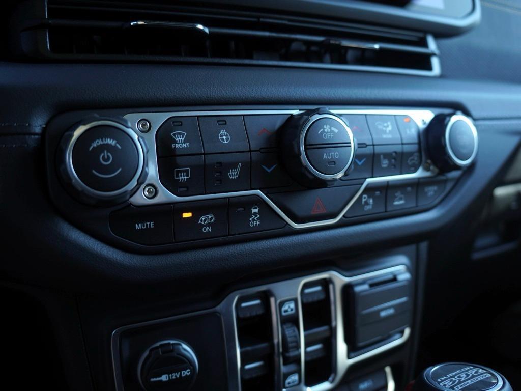 new 2025 Jeep Wrangler car, priced at $93,498