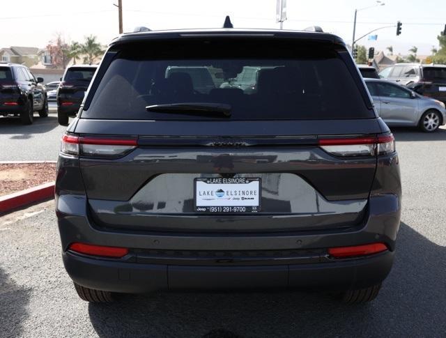 new 2025 Jeep Grand Cherokee car, priced at $38,969