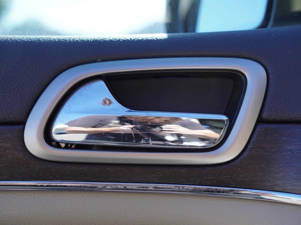 used 2017 Jeep Grand Cherokee car