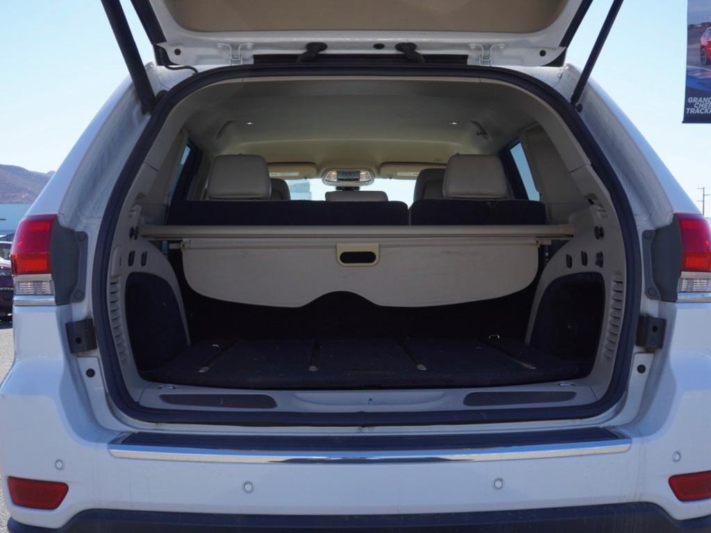 used 2017 Jeep Grand Cherokee car